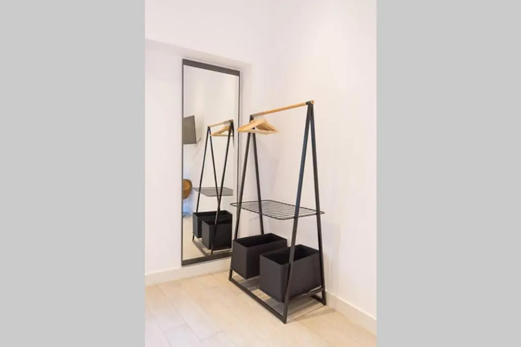 Apartment Teba-El Teatro Suite Prime Location Private Patio Malaga