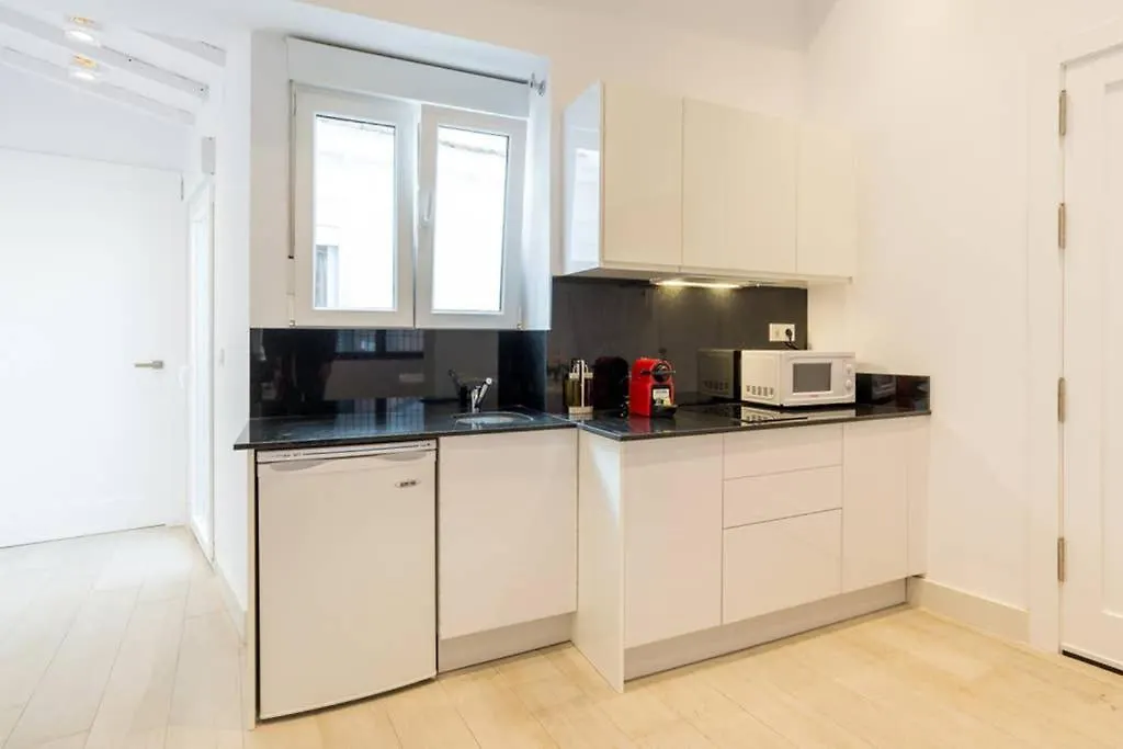Teba-El Teatro Suite Prime Location Private Patio Malaga 0*,